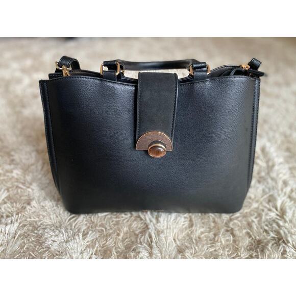 Luella Grey London Structured Tote Modern Gold Accent Old Money Quiet Luxury - Picture 11 of 11